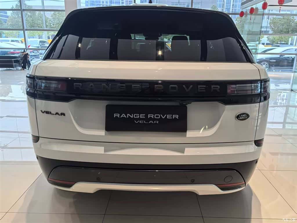 Land Rover Range Rover, 2026 3