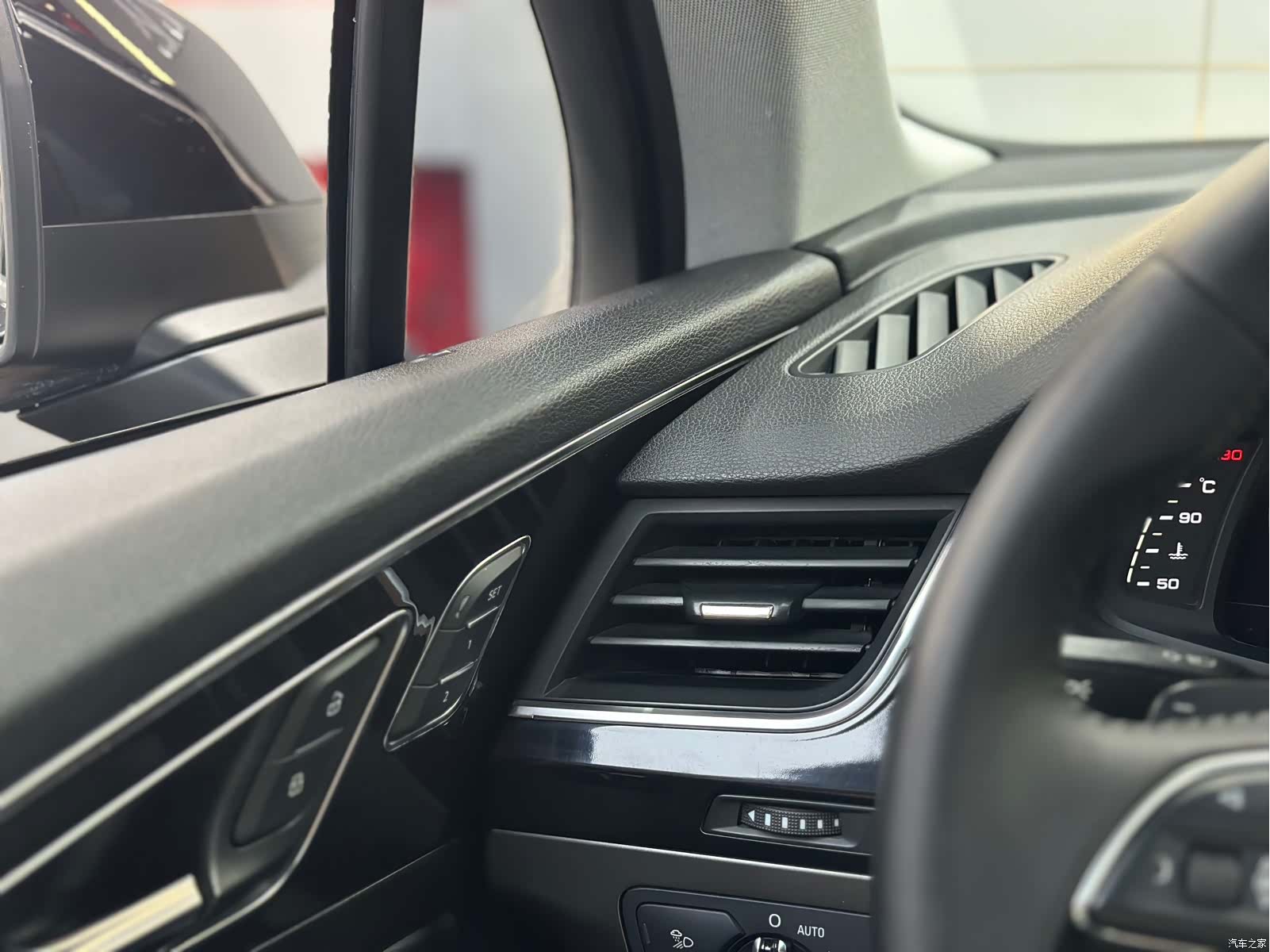 Audi Q7, 2018 15