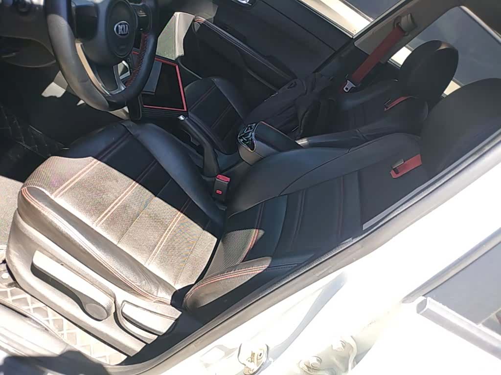 Kia KX3, 2017 15