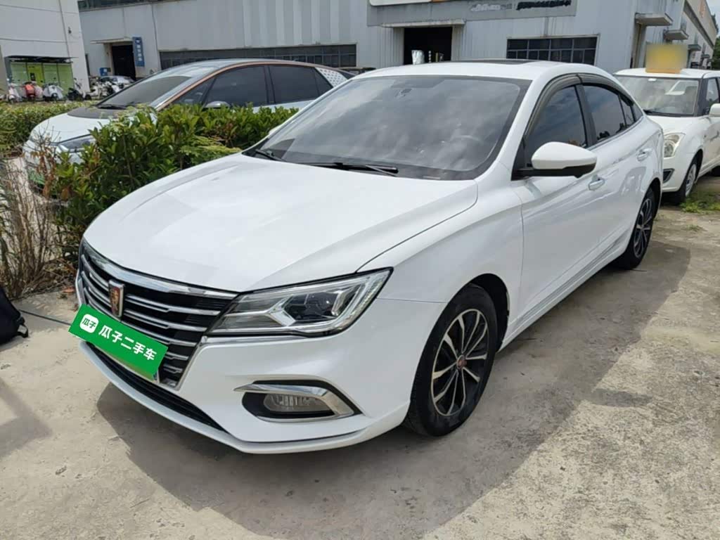 Roewe i5