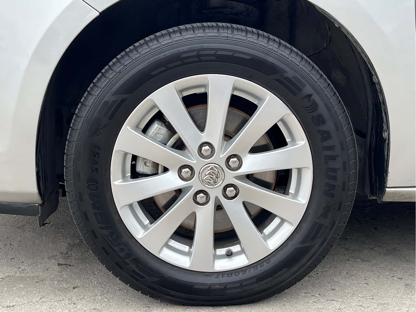 Buick GL8, 2019 13