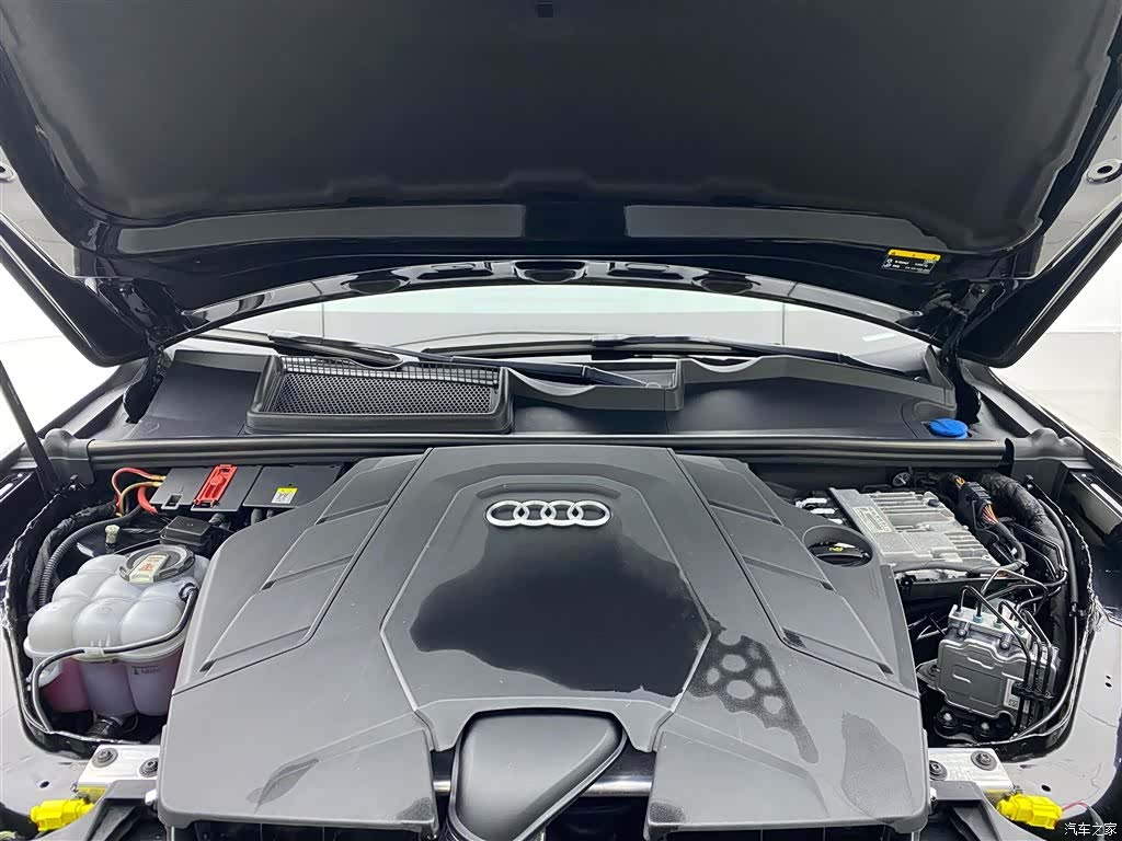 Audi Q7, 2022 29