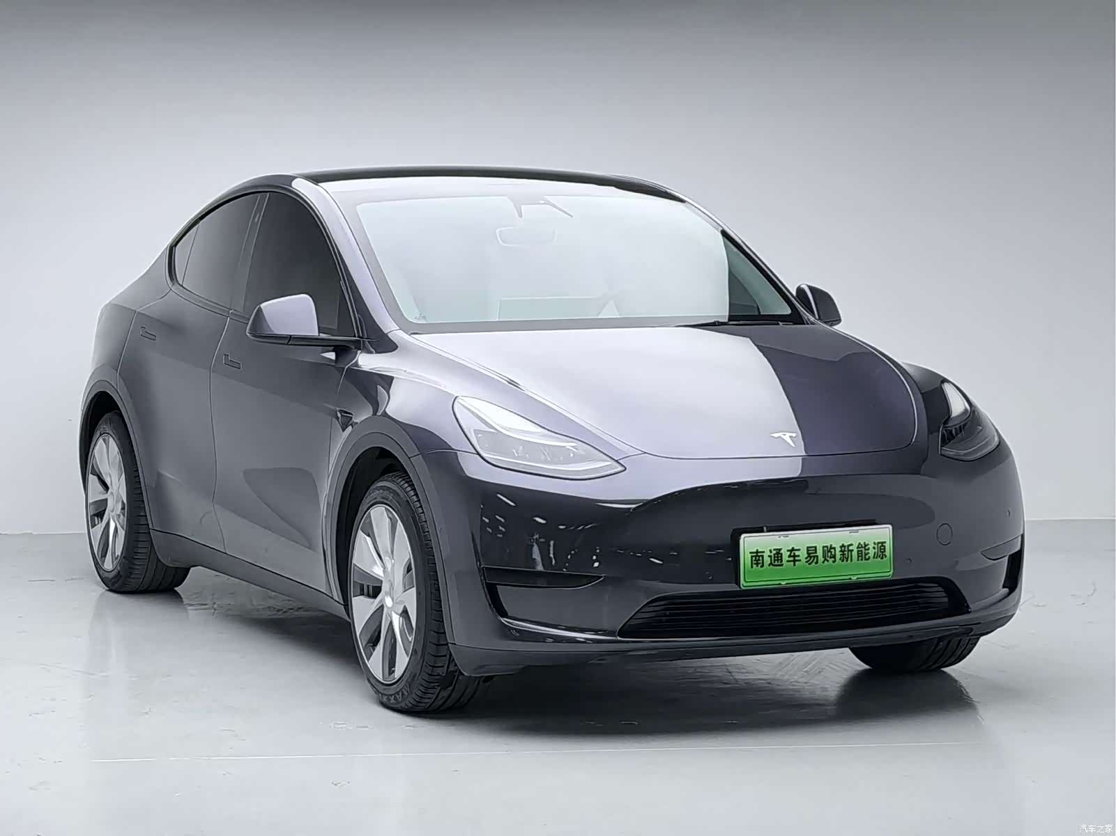 Tesla Model Y, 2023 3