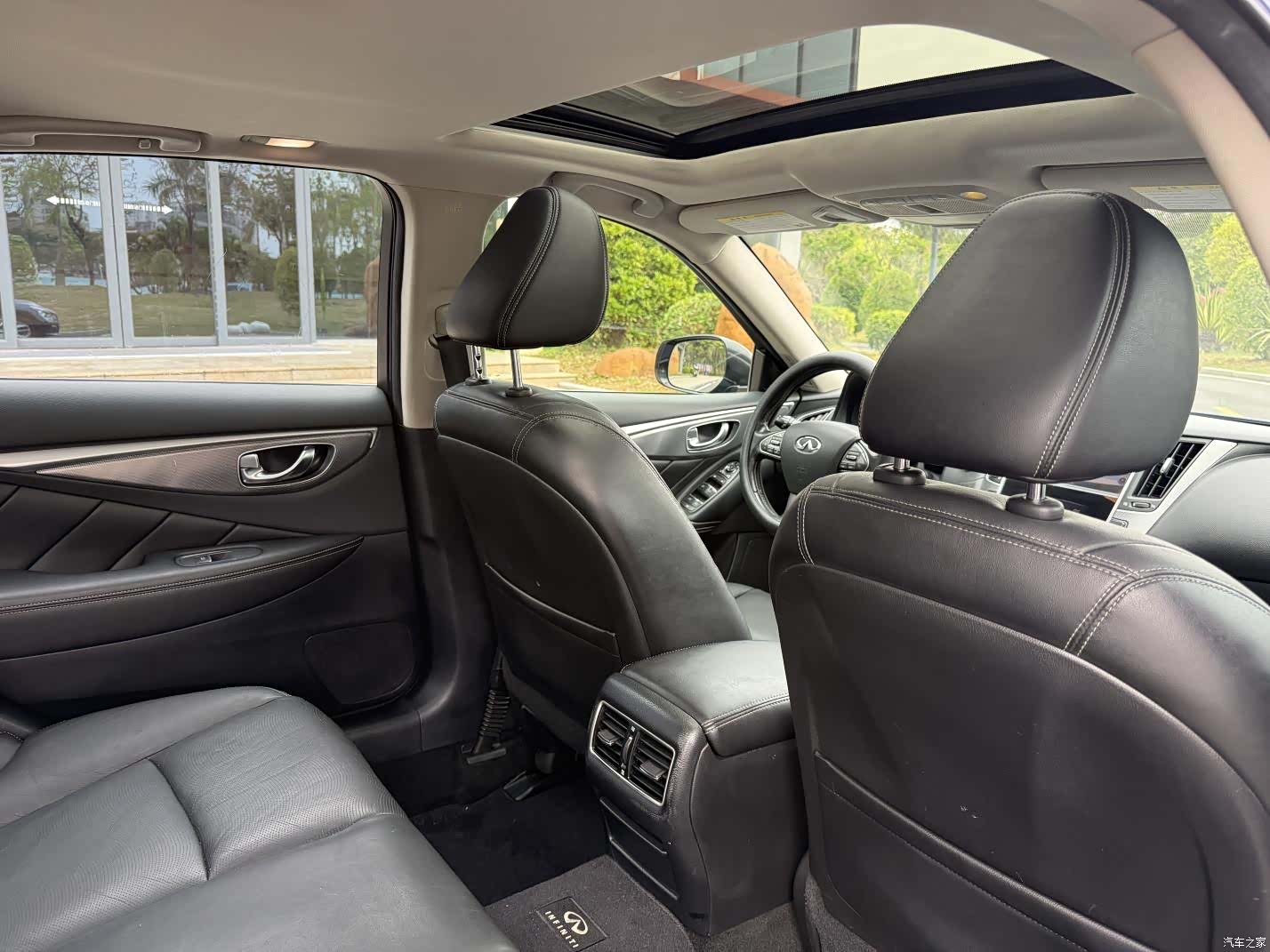 Infiniti Q50L, 2016 11