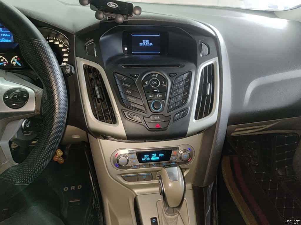 Ford Focus, 2015 13