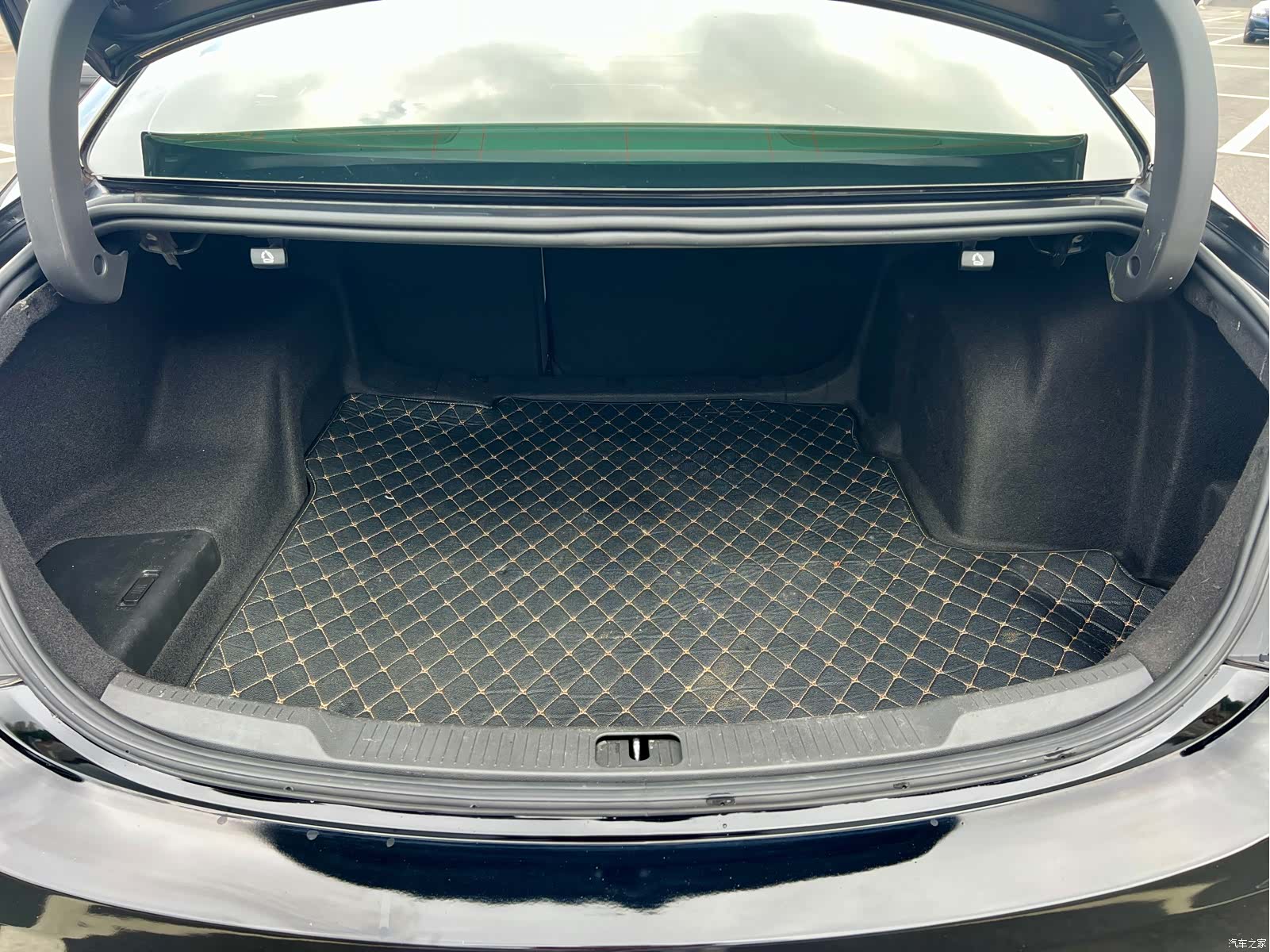 Buick LaCrosse, 2019 18