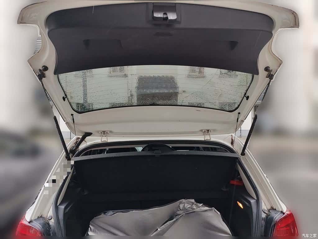 Volkswagen Polo, 2015 15