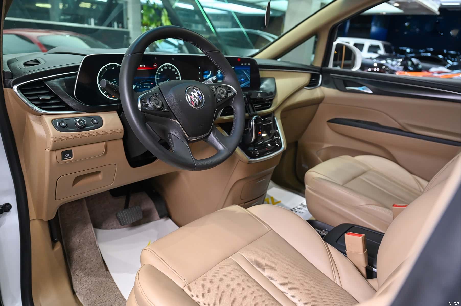Buick GL8, 2020 11