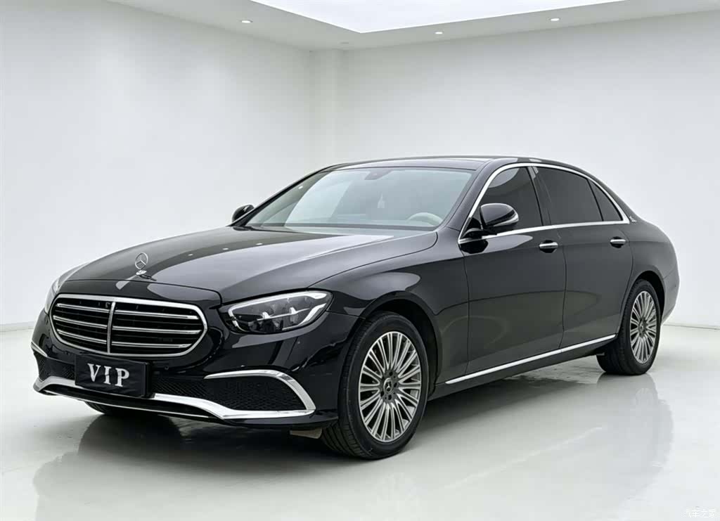 Mercedes-Benz E-Class, 2023 1