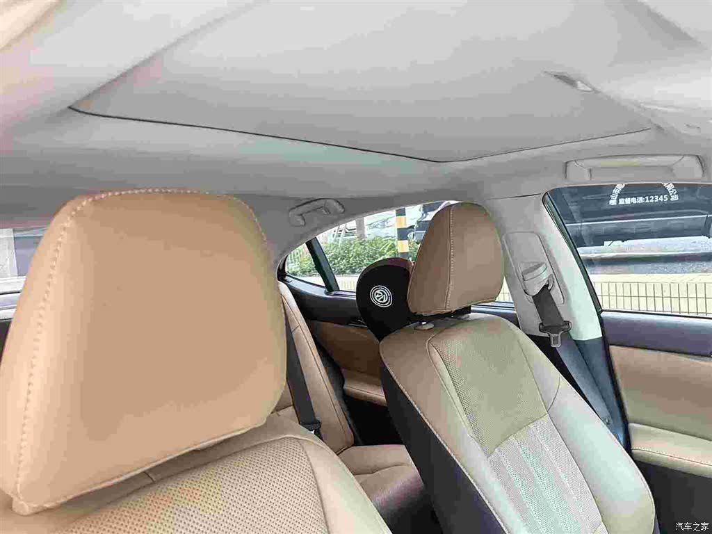 Lexus ES, 2017 9