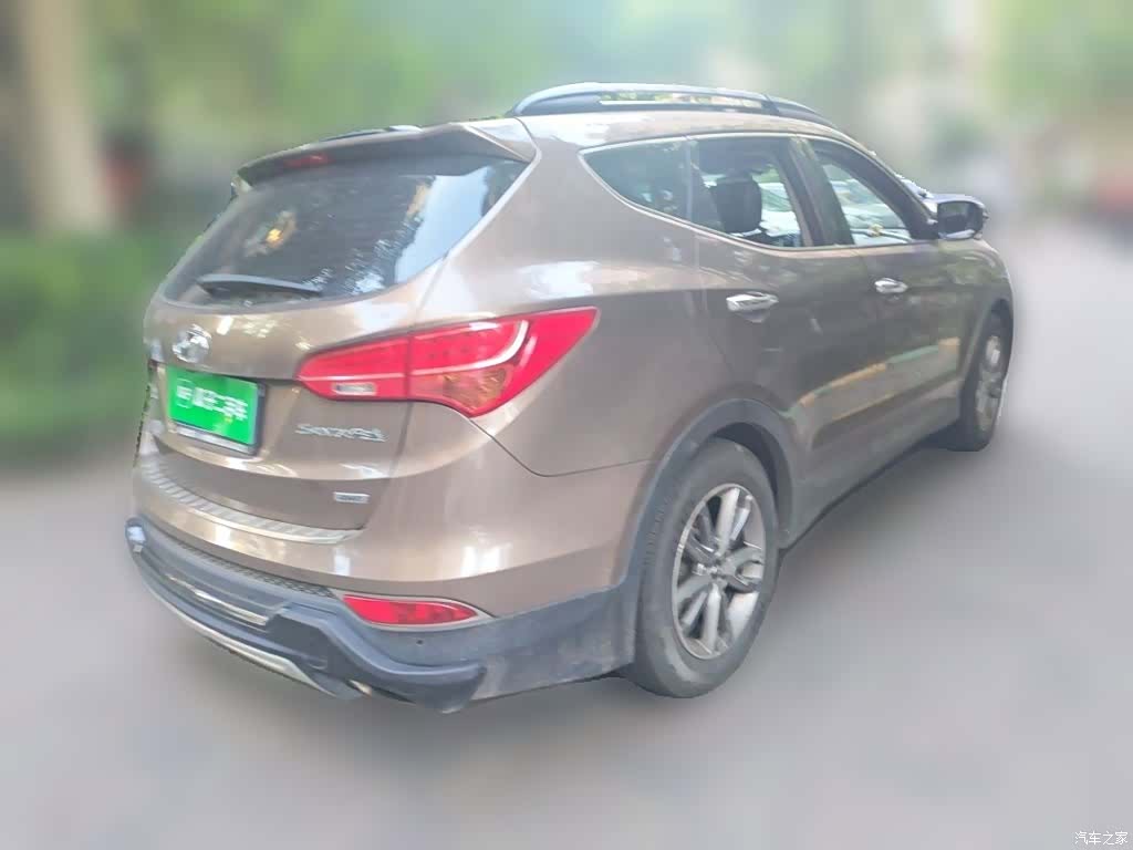 Hyundai Santa Fe, 2015 4
