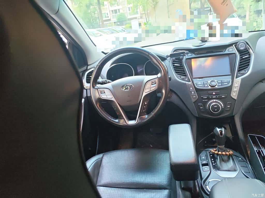 Hyundai Santa Fe, 2015 6