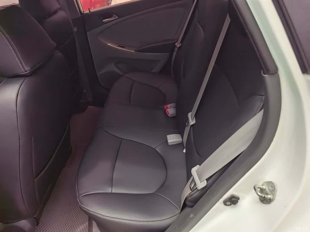 Hyundai GLS, 2017 17