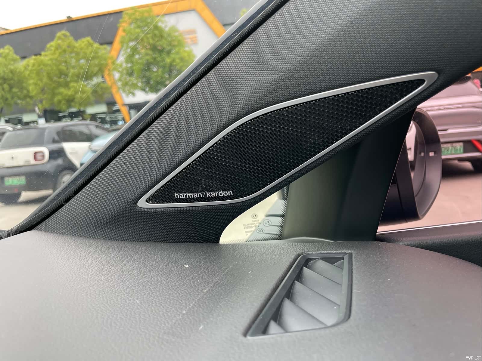 Volkswagen Golf, 2023 11
