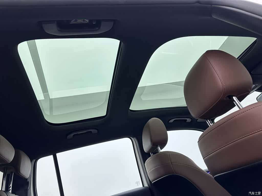 Mercedes-Benz GLB, 2021 22