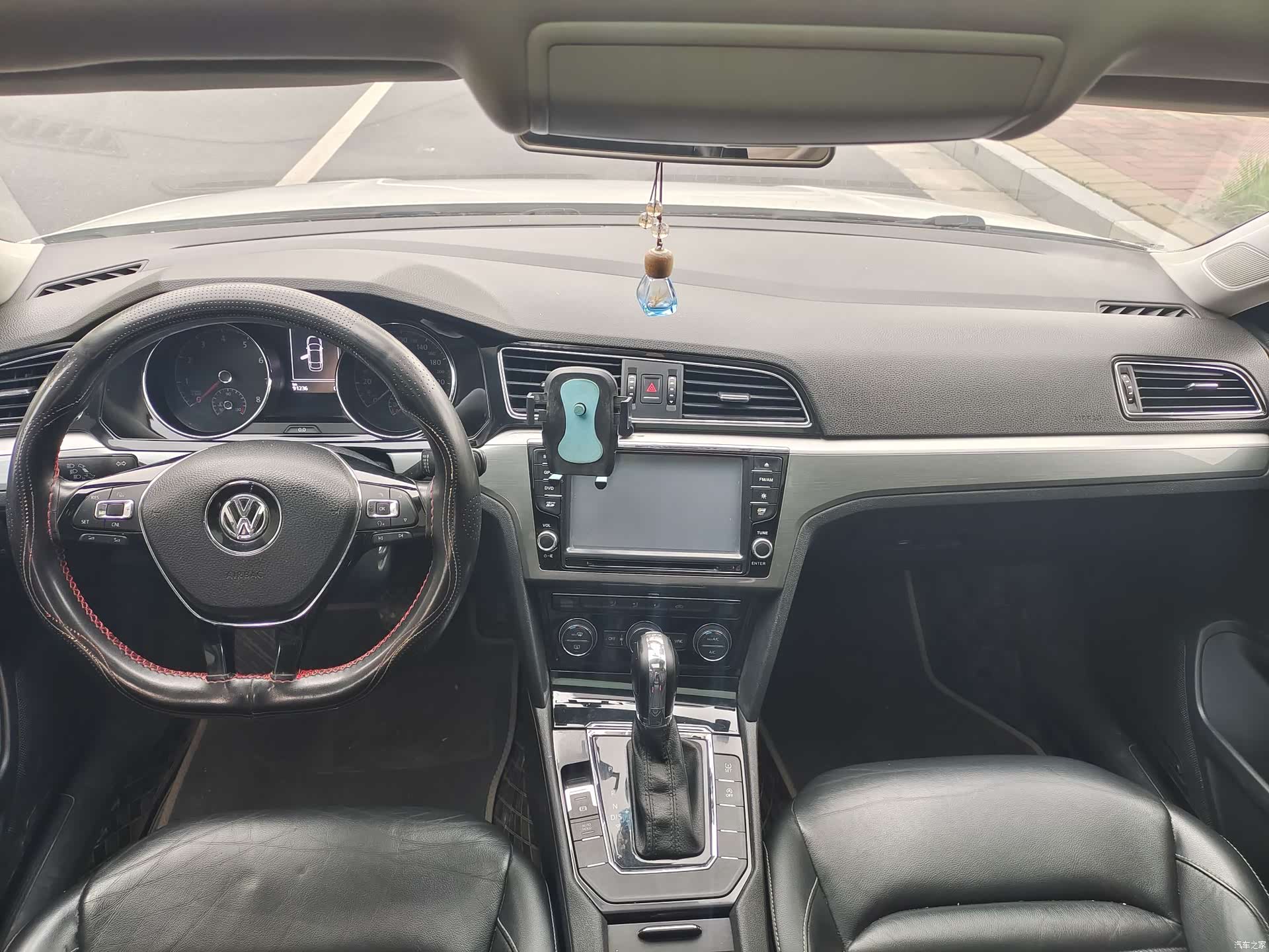 Volkswagen Lamando, 2017 6