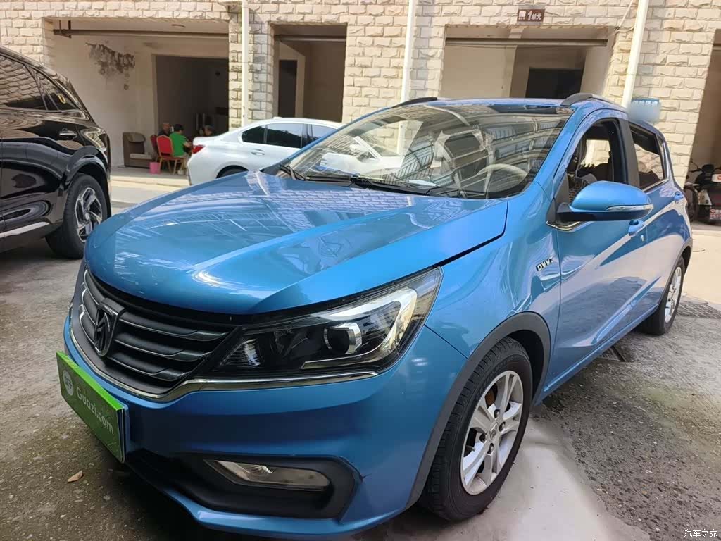 Wuling 310, 2017 2