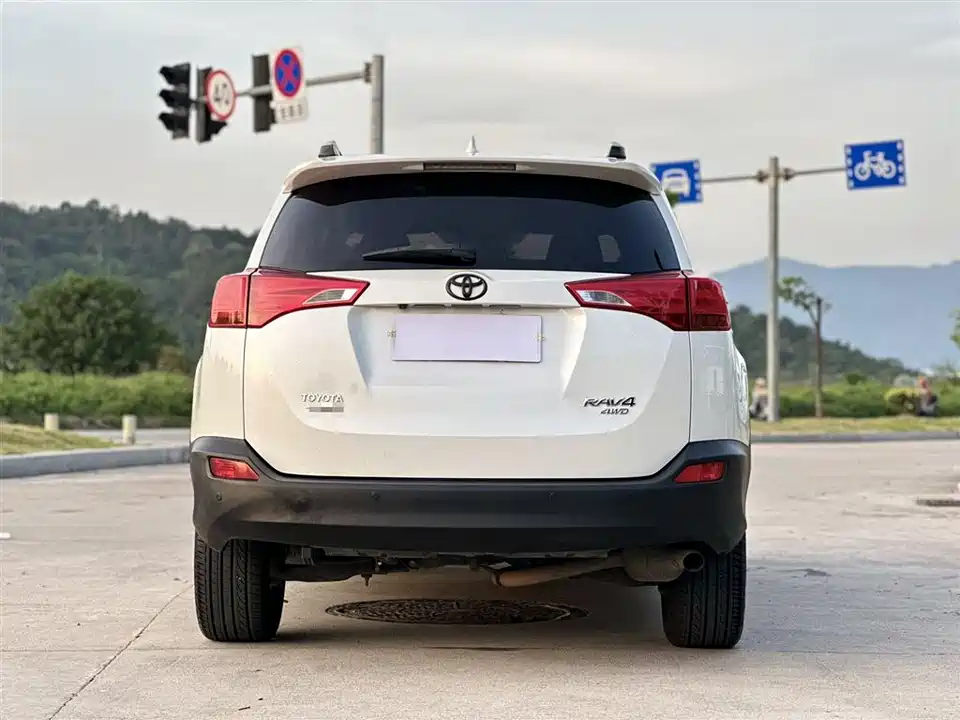 Toyota RAV4 Rongfang