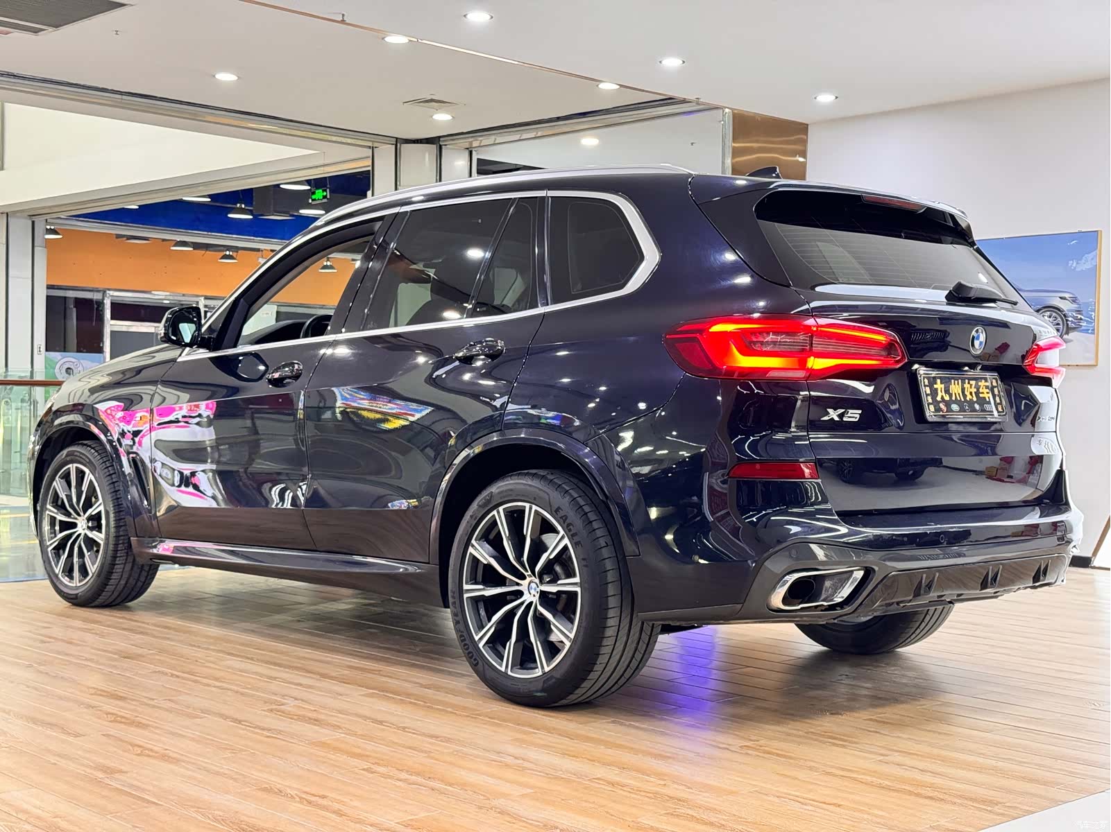 BMW X5, 2019 все фото