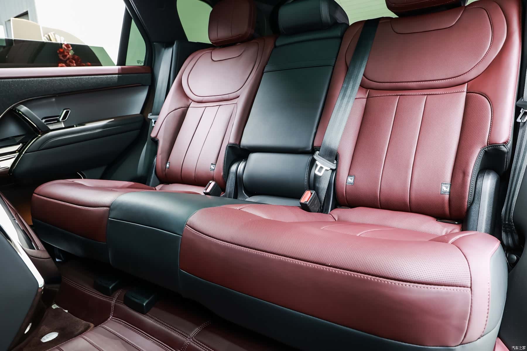 Land Rover Range Rover, 2025 12
