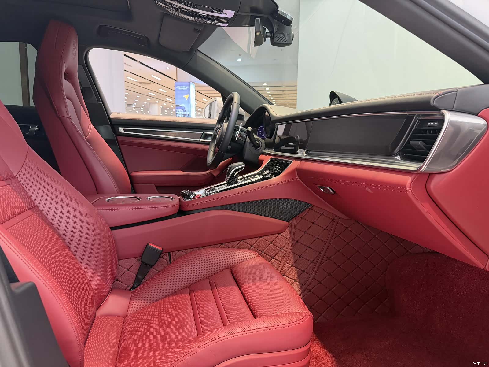 Porsche Panamera, 2024 13