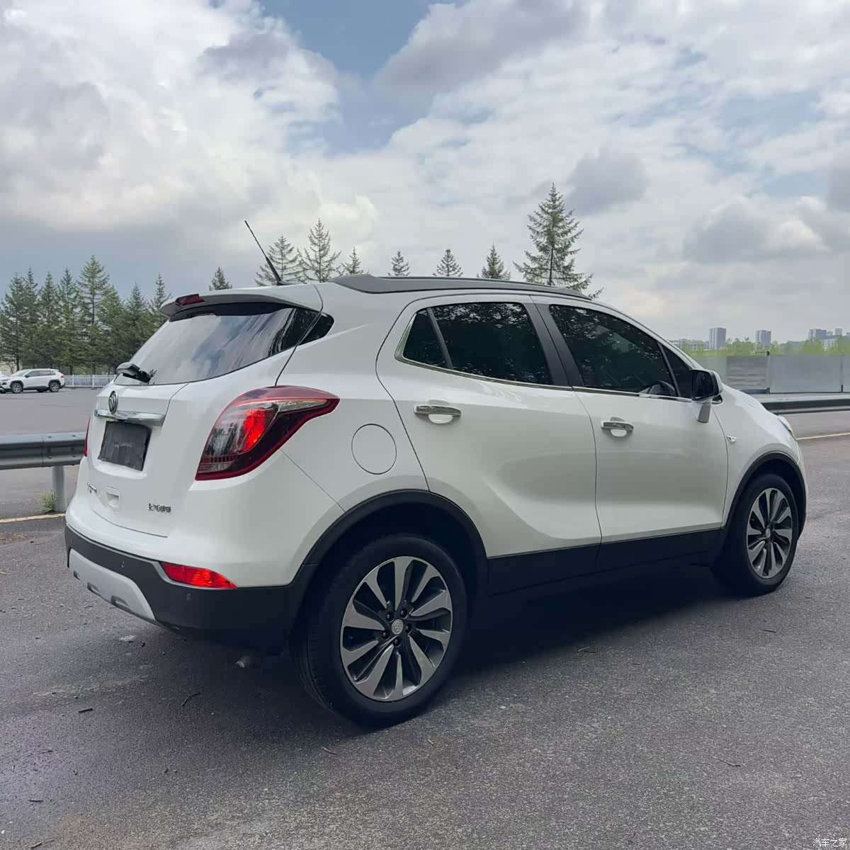 Buick Encore, 2016 9