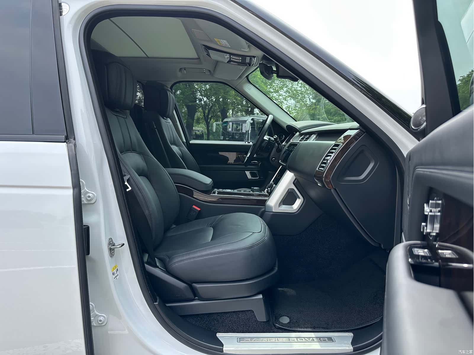 Land Rover Range Rover, 2022 9