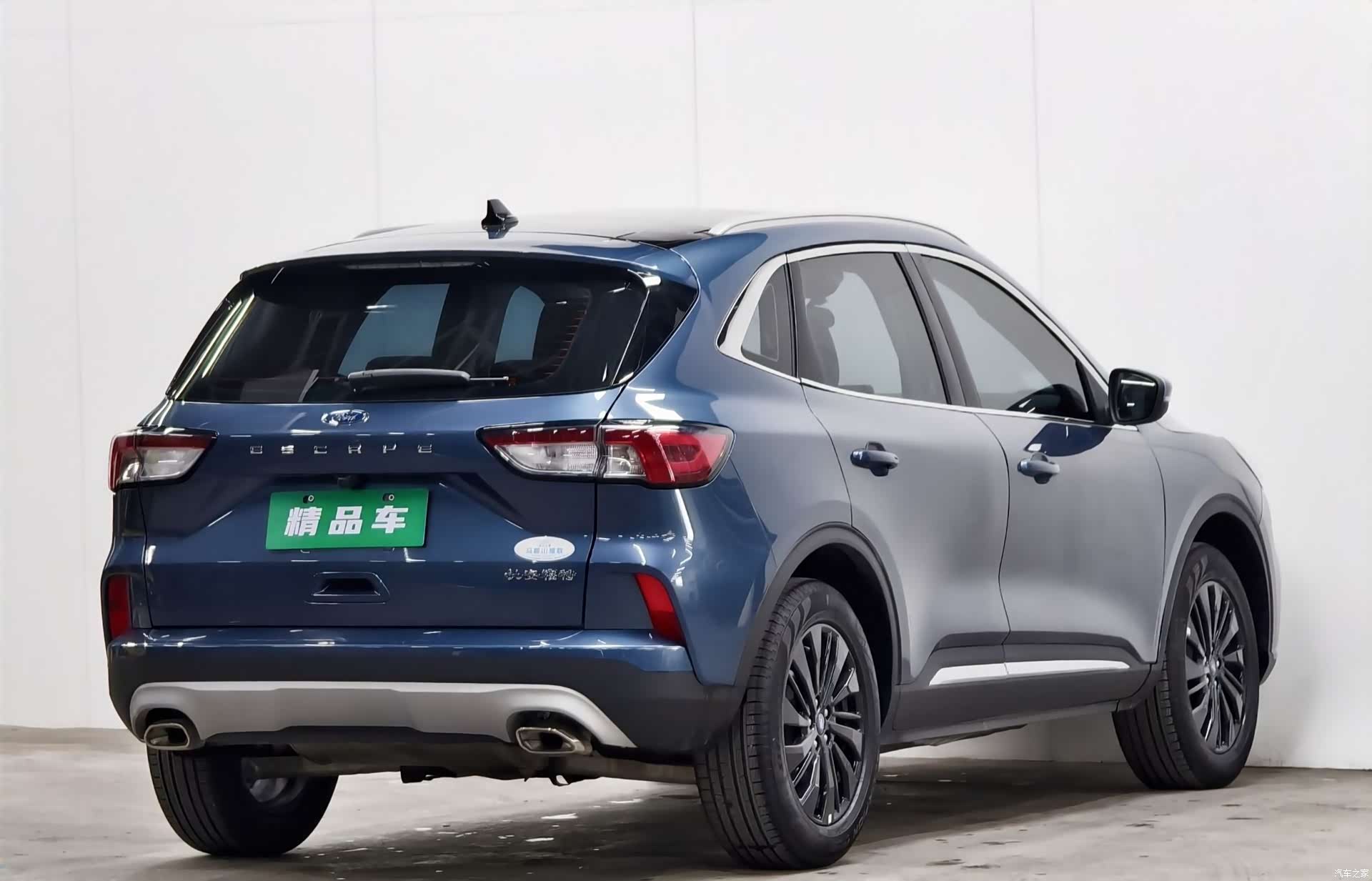 Ford Escape, 2025 4