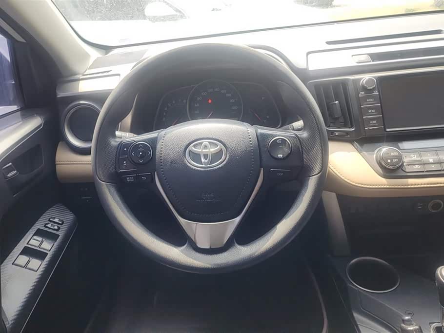 Toyota RAV4 Rongfang