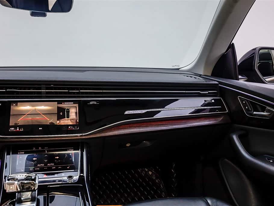 Audi Q8 Audi Q8