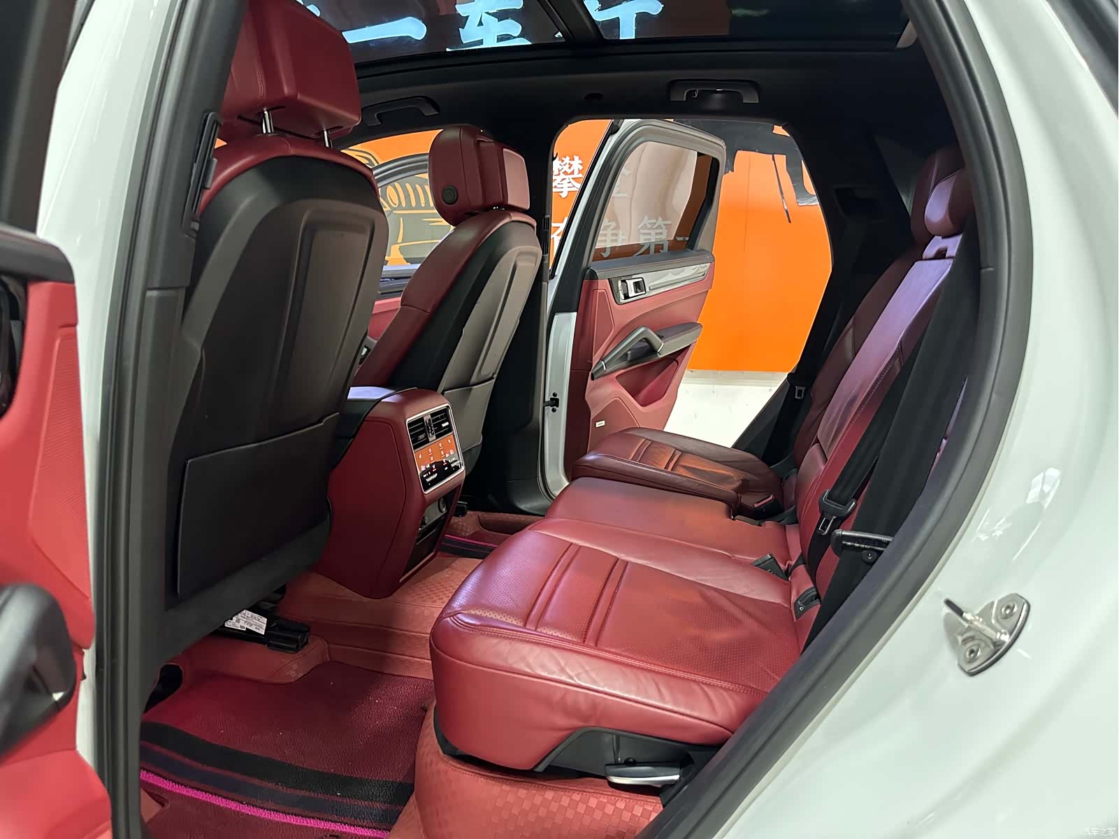 Porsche Cayenne, 2019 8