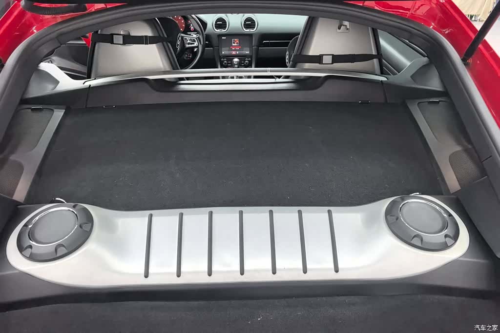Porsche Cayman, 2020 11