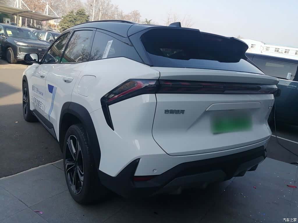 Geely Galaxy L7, 2025 23