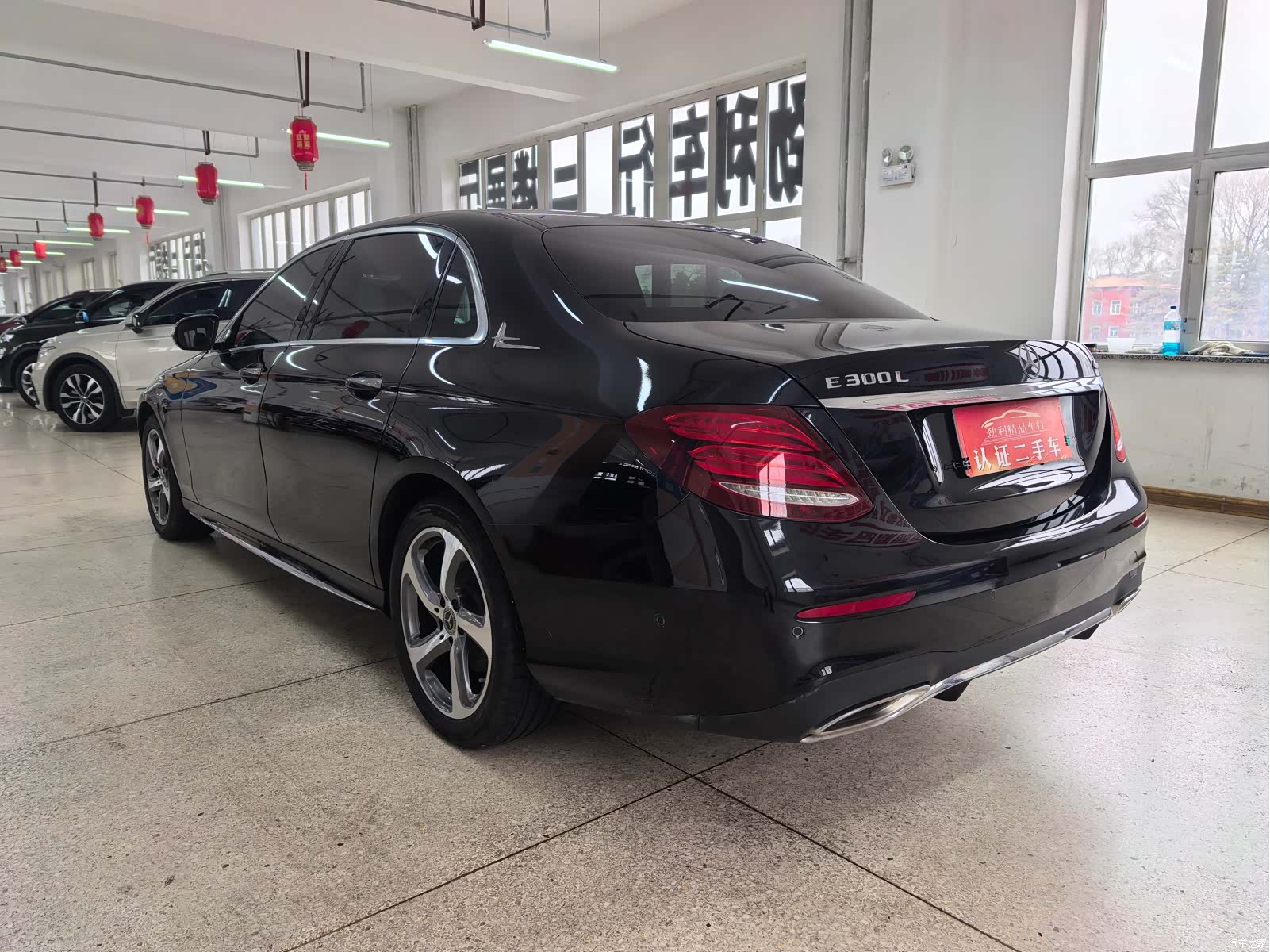 Mercedes-Benz E-Class, 2019 4