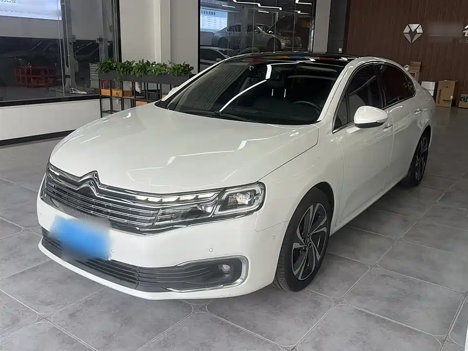 Citroen C6