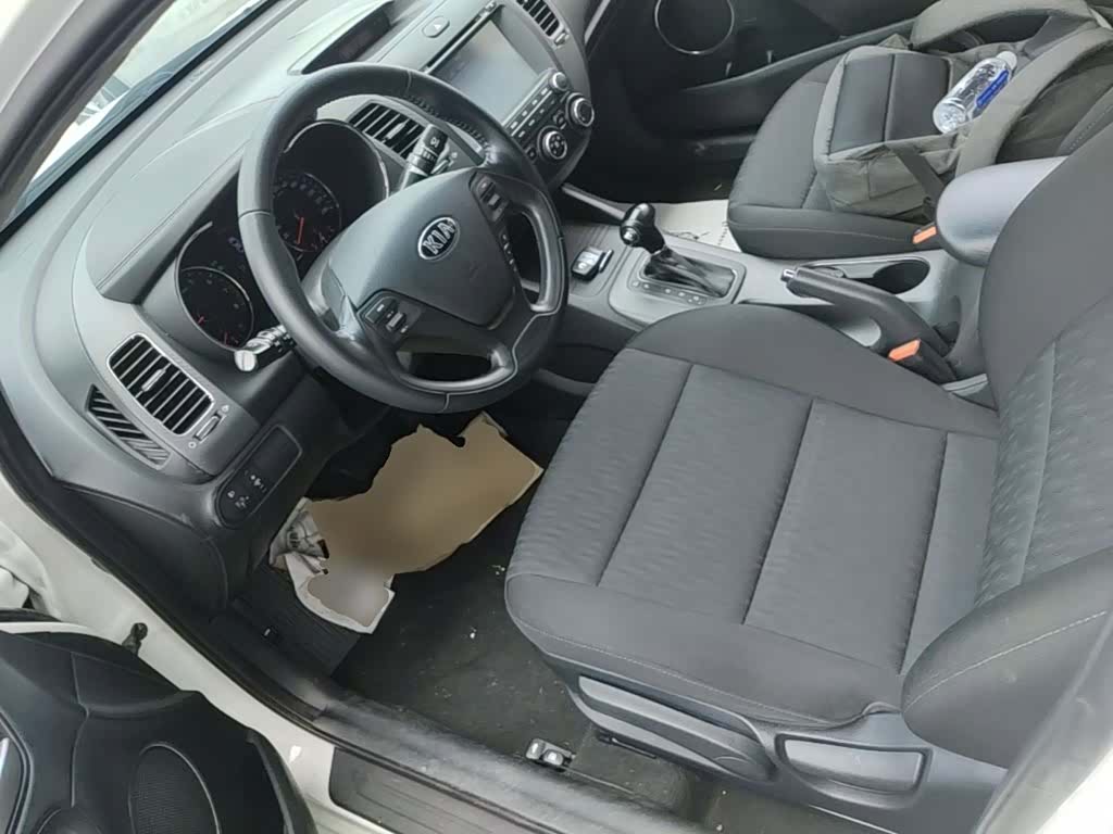 Kia K3, 2015 15