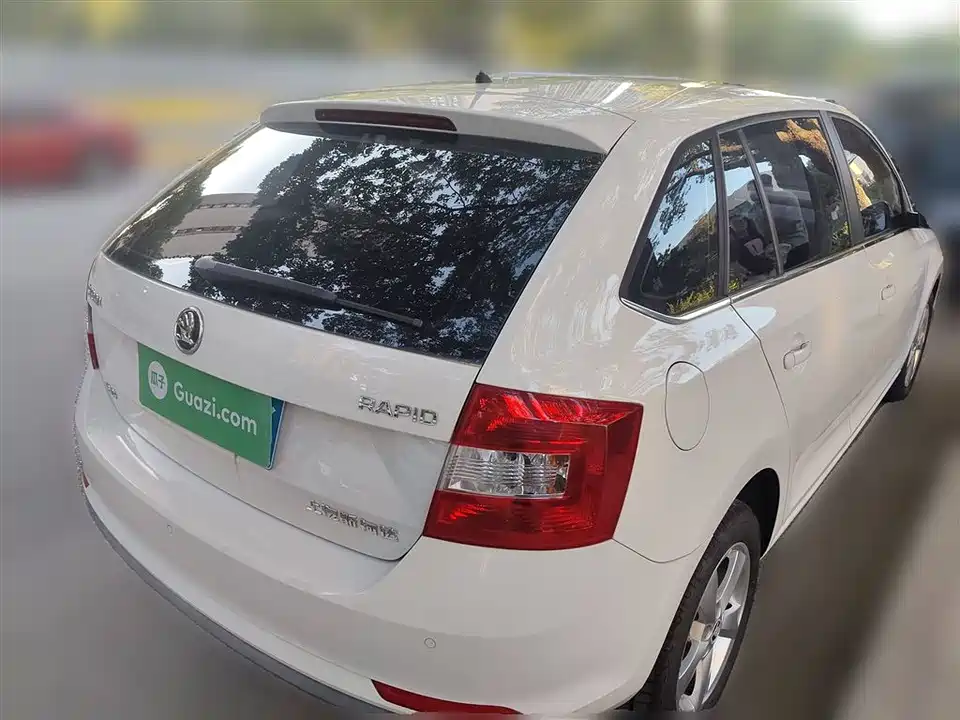 Skoda Xindong