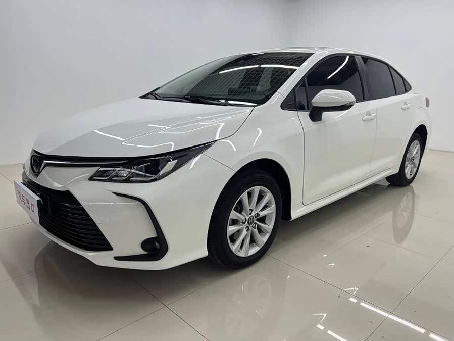Toyota Corolla 2023, фото 1