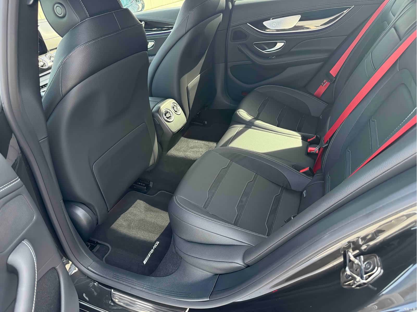MG AMG, 2025 15