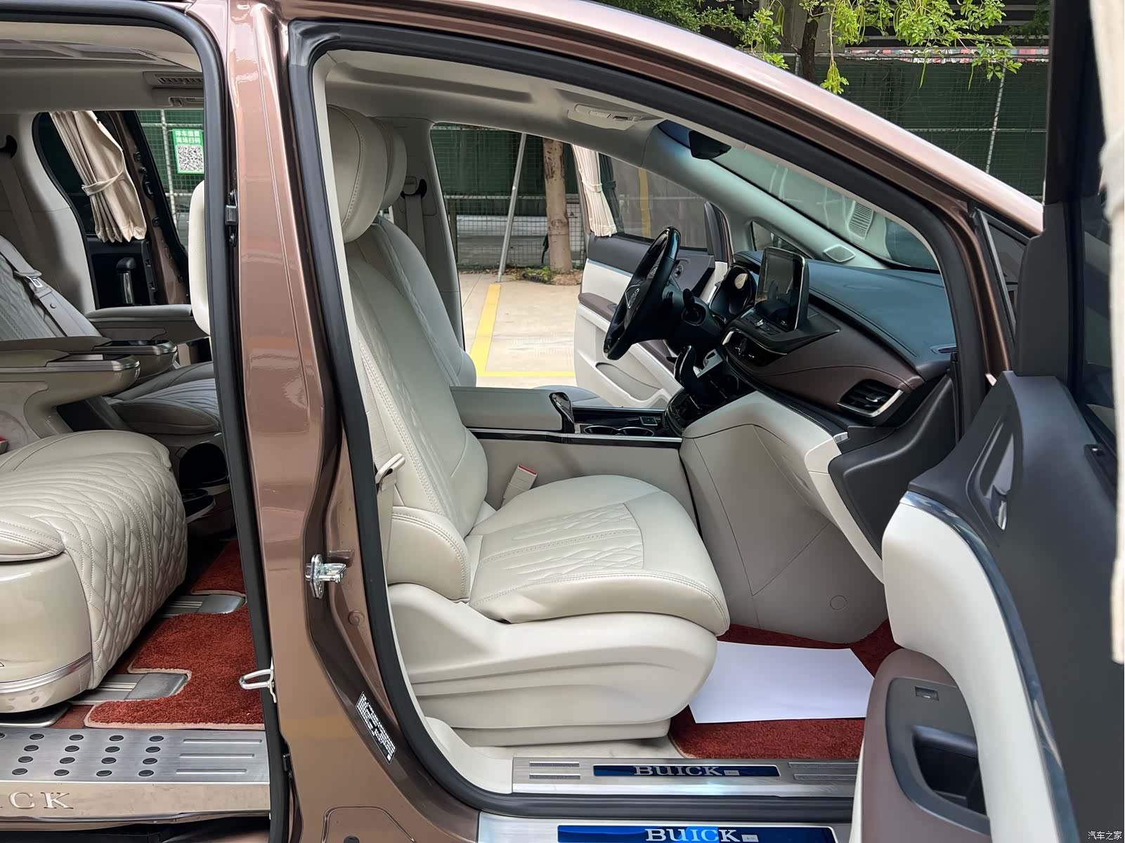 Buick GL8, 2020 8