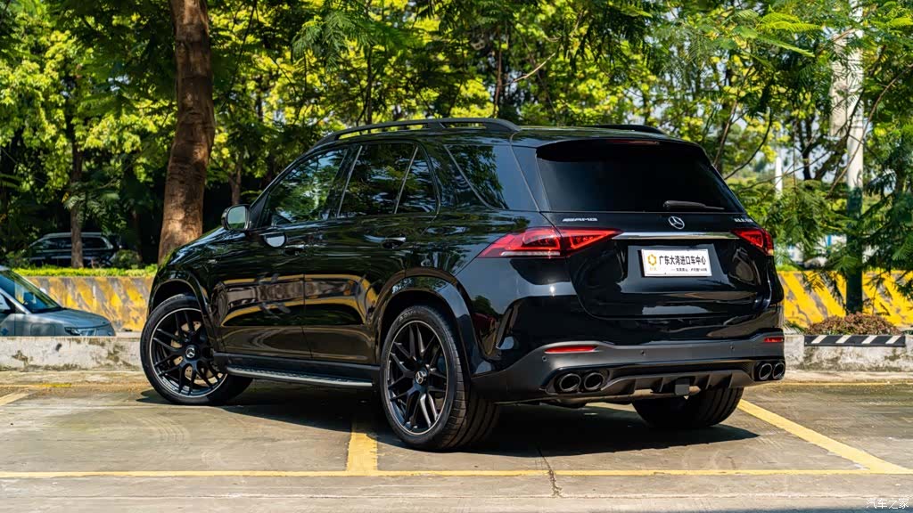 Mercedes-Benz GLE, 2023 все фото