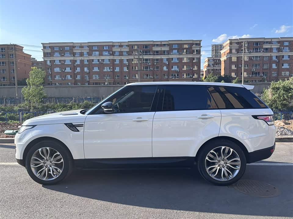 Land Rover Range Rover Sport Land Rover Range Rover Sport