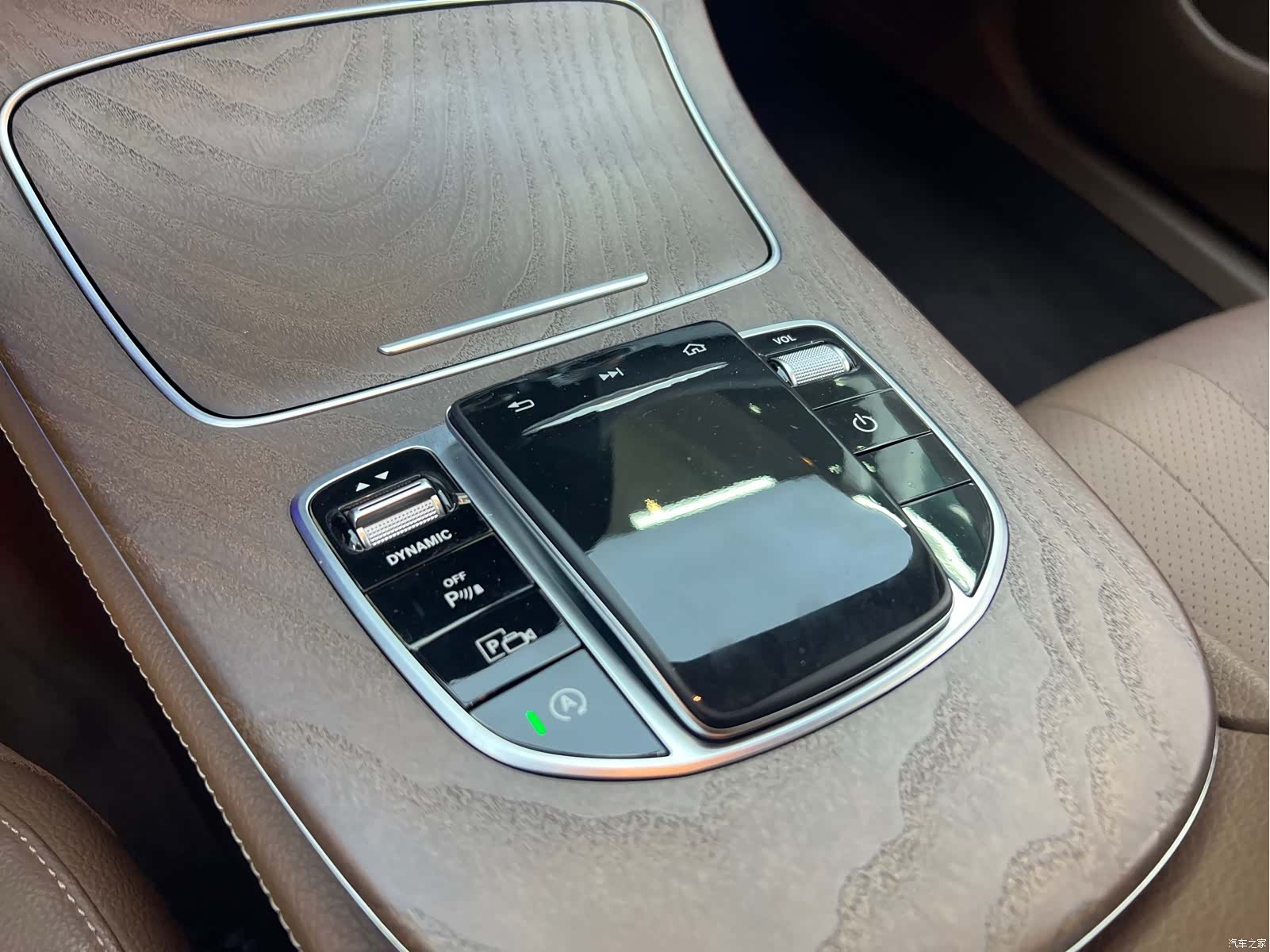 Mercedes-Benz E-Class, 2020 12