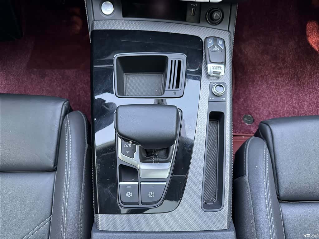 Audi Q5L, 2022 22