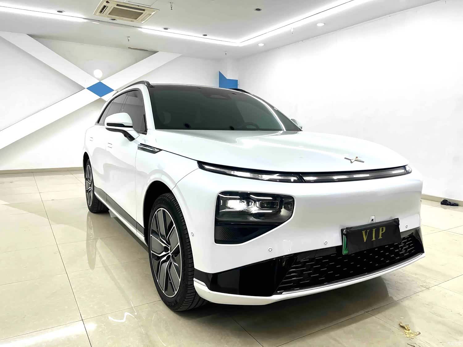 Xpeng G9, 2022 3