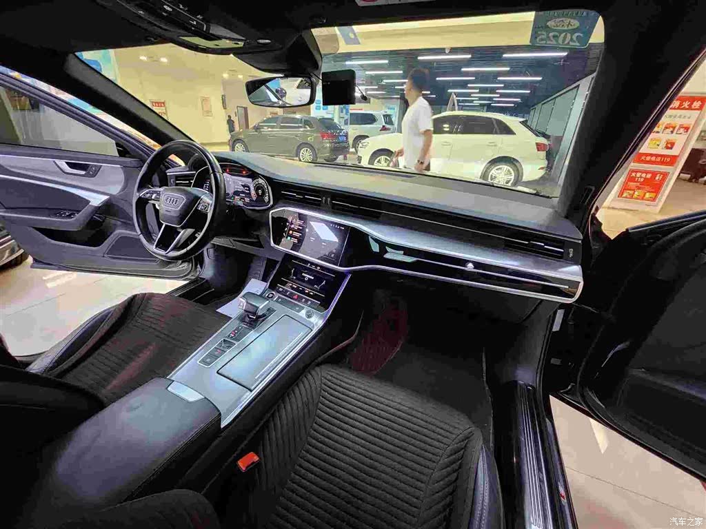 Audi A6L, 2021 11