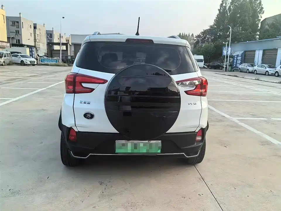 BYD Yuan Pro BYD Yuan Pro