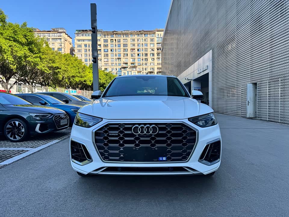 Audi Q5L Audi Q5L