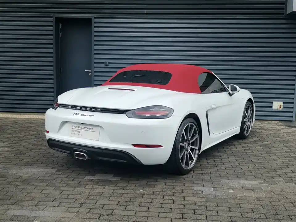 Porsche 718