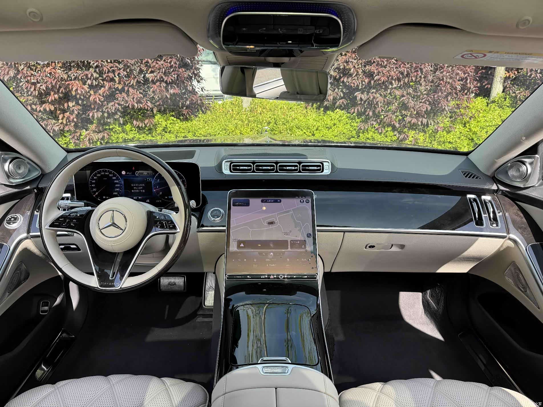 Maybach S-Class, 2022 11